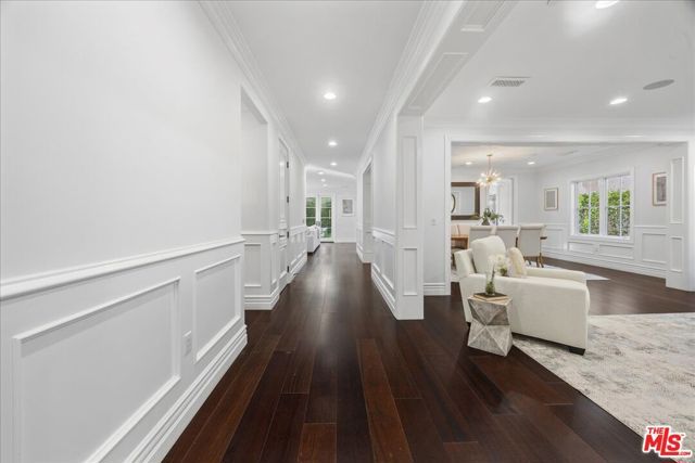 3217 Greenfield Avenue, Los Angeles, CA 90034