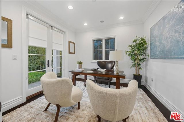 3217 Greenfield Avenue, Los Angeles, CA 90034