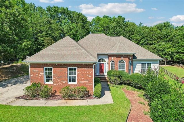 7590 Golden Sands Drive, Cumming, GA 30041