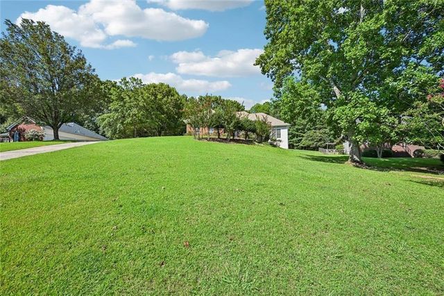 7590 Golden Sands Drive, Cumming, GA 30041