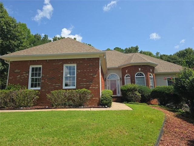 7590 Golden Sands Drive, Cumming, GA 30041
