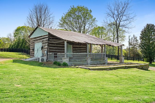 8992 Horton Hwy, College Grove, TN 37046