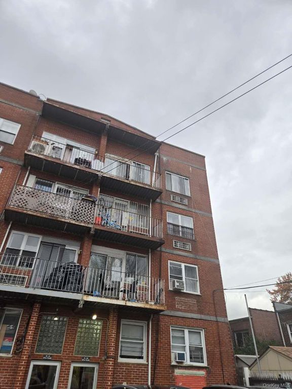 4108 97th Place 3D, Corona, NY 11368