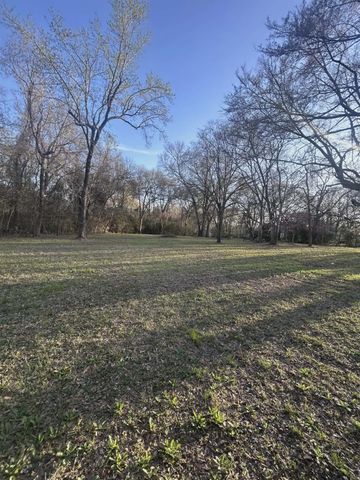13311 Country Run Drive, Willis, TX 77318