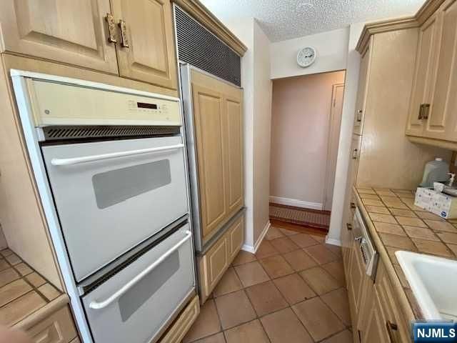 300 Winston Drive 302, Cliffside Park, NJ 07010