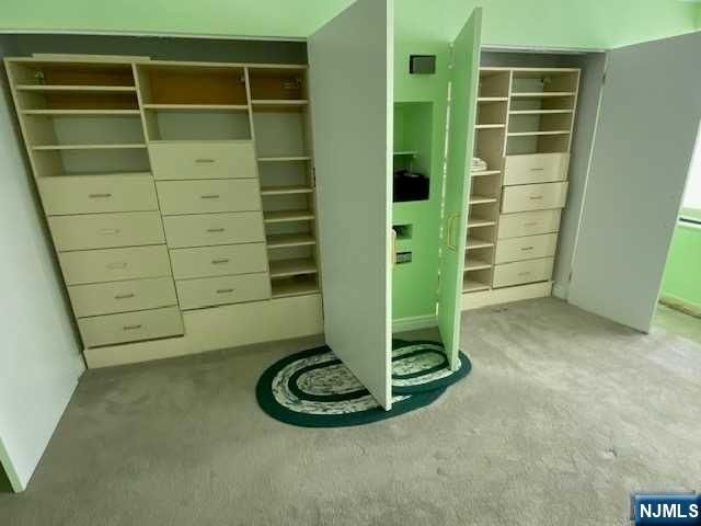 300 Winston Drive 302, Cliffside Park, NJ 07010