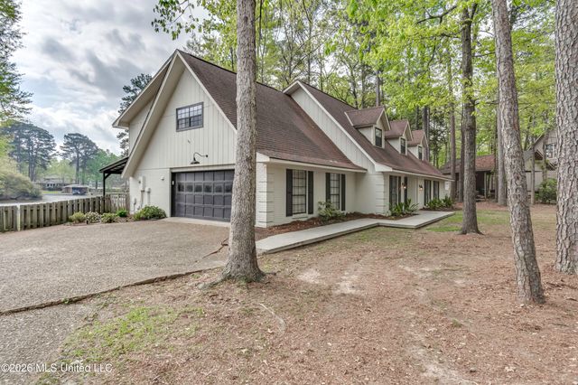 907 Audubon Point Drive, Brandon, MS 39047