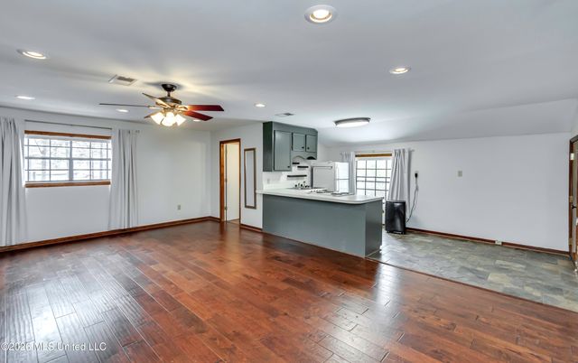 907 Audubon Point Drive, Brandon, MS 39047