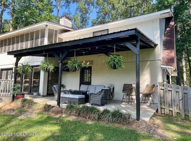 907 Audubon Point Drive, Brandon, MS 39047