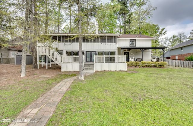 907 Audubon Point Drive, Brandon, MS 39047