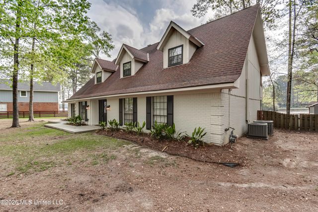 907 Audubon Point Drive, Brandon, MS 39047