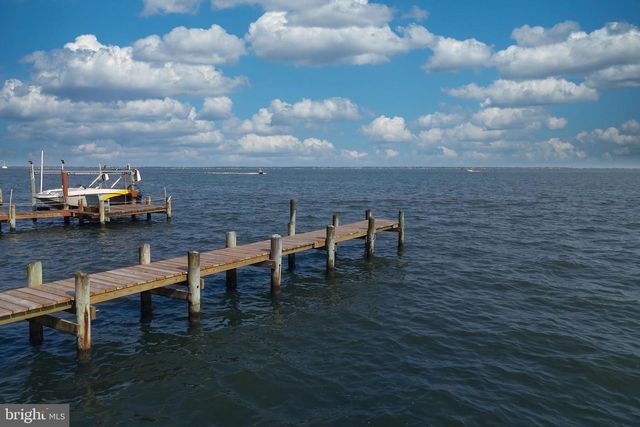 1319 BLACKBEARD RD, Greenbackville, VA 23356