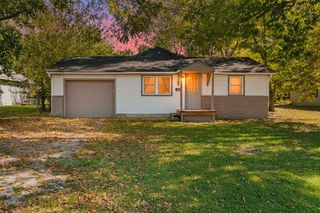 626 N Phelps Avenue, Republic, MO 65738