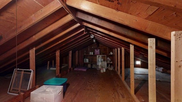 29 Winchester Ave, Auburn, MA 01501
