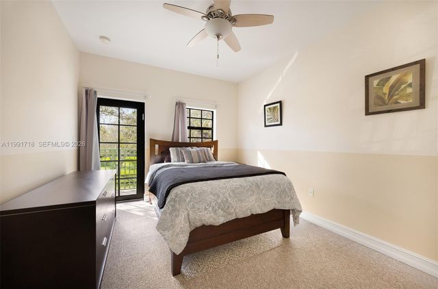 2916 Hidden Harbour Ct, Dania Beach, FL 33312