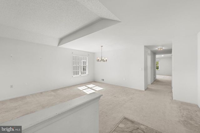 18 CONGRESSIONAL RD, Jackson, NJ 08527