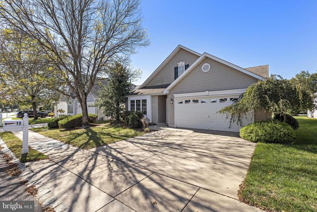 18 CONGRESSIONAL RD, Jackson, NJ 08527