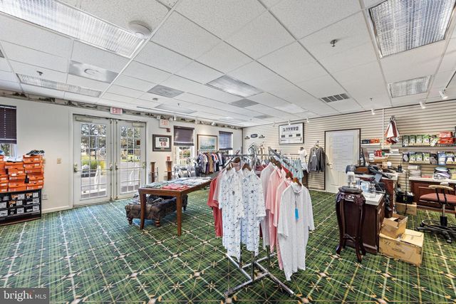 18 CONGRESSIONAL RD, Jackson, NJ 08527