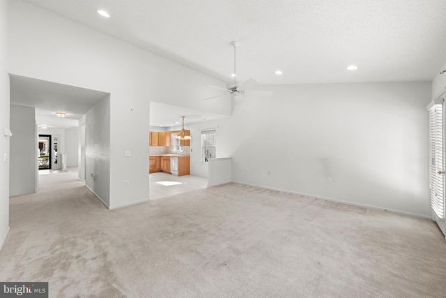 18 CONGRESSIONAL RD, Jackson, NJ 08527