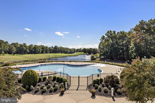 18 CONGRESSIONAL RD, Jackson, NJ 08527