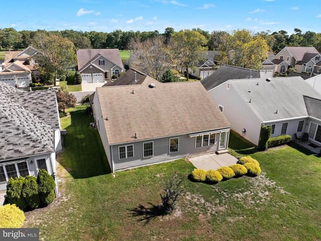 18 CONGRESSIONAL RD, Jackson, NJ 08527