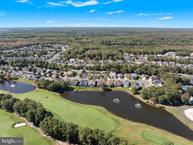 18 CONGRESSIONAL RD, Jackson, NJ 08527