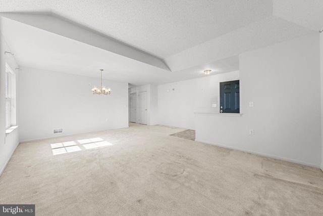 18 CONGRESSIONAL RD, Jackson, NJ 08527