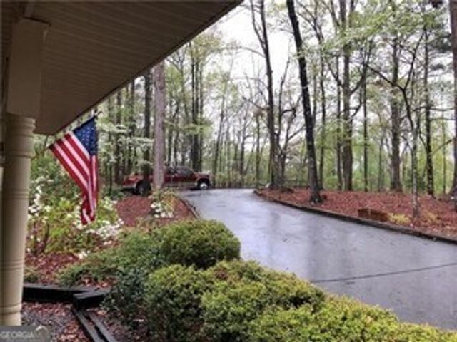 4570 Settles Bridge Road, Suwanee, GA 30024