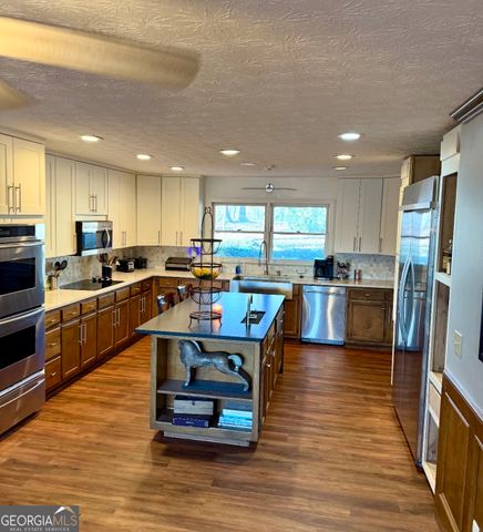 4570 Settles Bridge Road, Suwanee, GA 30024