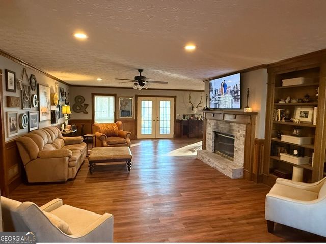 4570 Settles Bridge Road, Suwanee, GA 30024