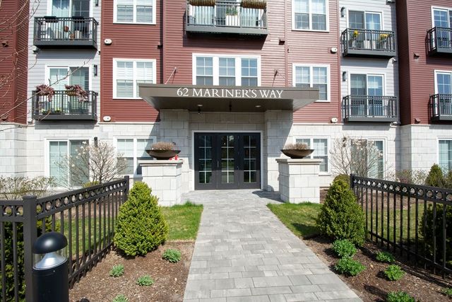 62 Mariners Way 305, Plymouth, MA 02360