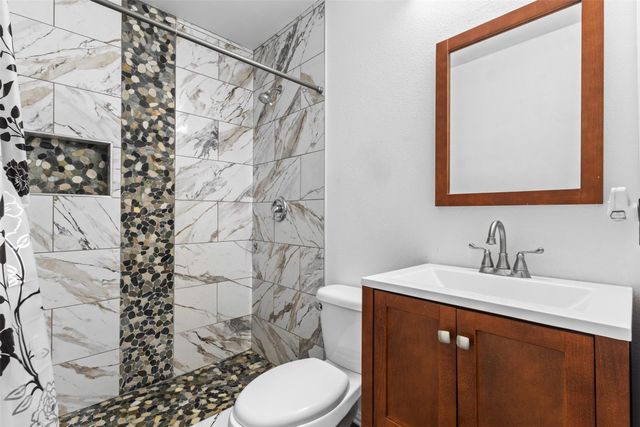 9957 Cedar Mountain Circle, Dallas, TX 75217