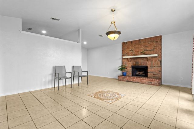 9957 Cedar Mountain Circle, Dallas, TX 75217