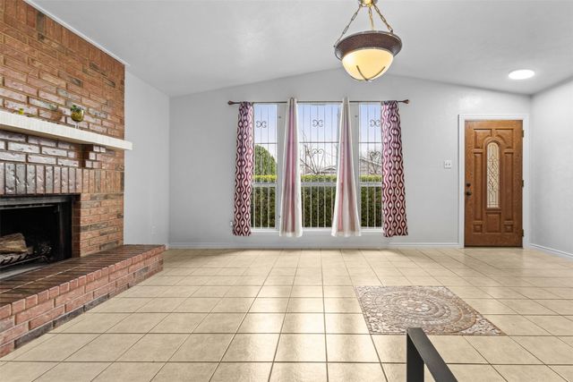 9957 Cedar Mountain Circle, Dallas, TX 75217