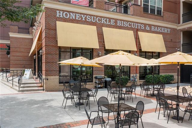 1950 Flying Scotsman Drive 1, Kennesaw, GA 30144