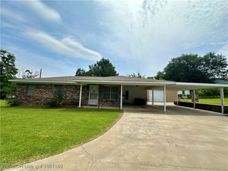 105 7th Street, Paris, AR 72855