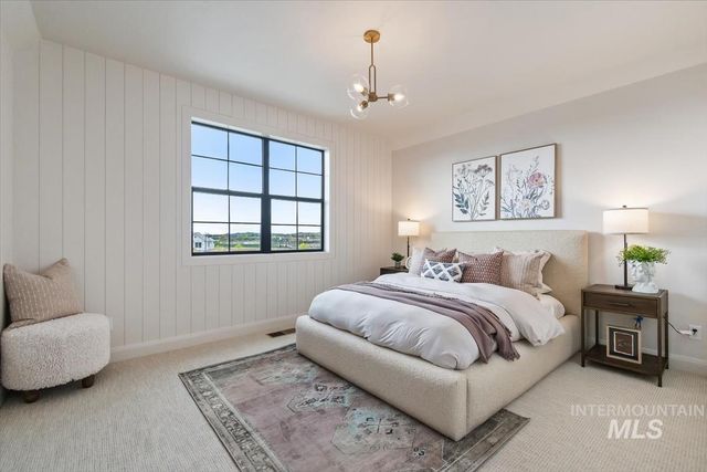 2642 N Palaestra Ave, Eagle, ID 83616