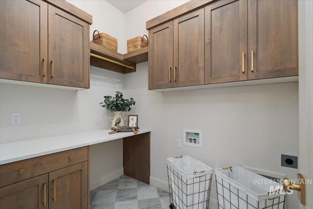 2642 N Palaestra Ave, Eagle, ID 83616