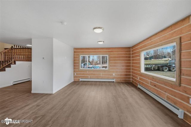 14073 W Brittany Lou Avenue, Houston, AK 99623