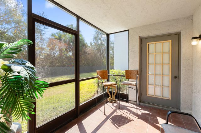 1270 SE Parkview Place B5, Stuart, FL 34994