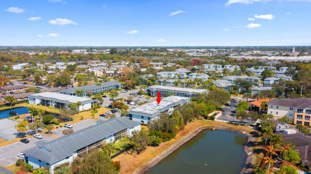 1270 SE Parkview Place B5, Stuart, FL 34994