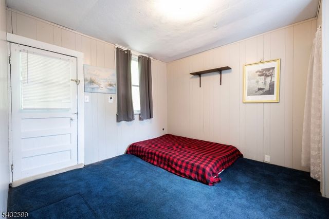 114 Mcgregor Ave, Mount Arlington Boro, NJ 07856