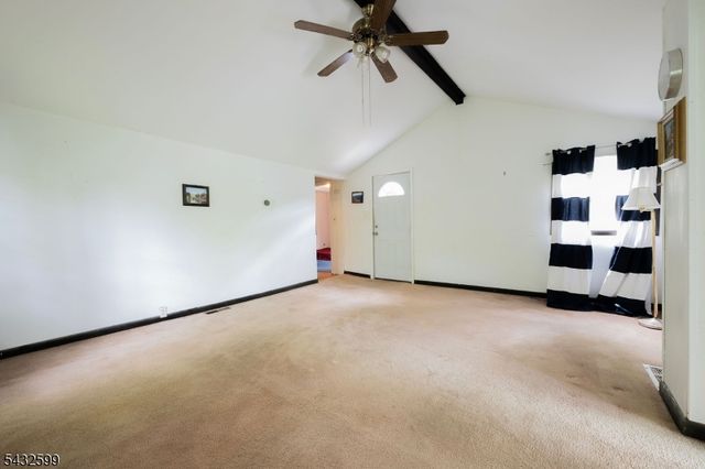 114 Mcgregor Ave, Mount Arlington Boro, NJ 07856