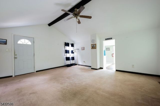 114 Mcgregor Ave, Mount Arlington Boro, NJ 07856