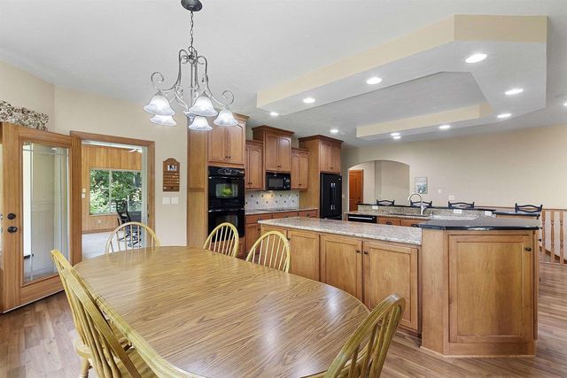 6149 KAWULA LANE, Sobieski, WI 54171