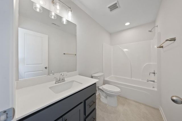 2001 Hereford Lane, Columbus, GA 31904