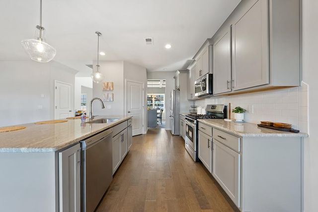 2001 Hereford Lane, Columbus, GA 31904