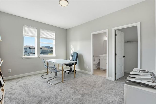 1203 Sendera Trail, Raymore, MO 64083