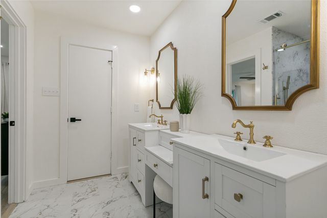 8031 Moss Meadows Drive, Dallas, TX 75231