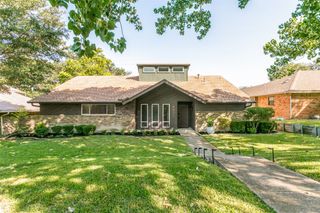 8031 Moss Meadows Drive, Dallas, TX 75231